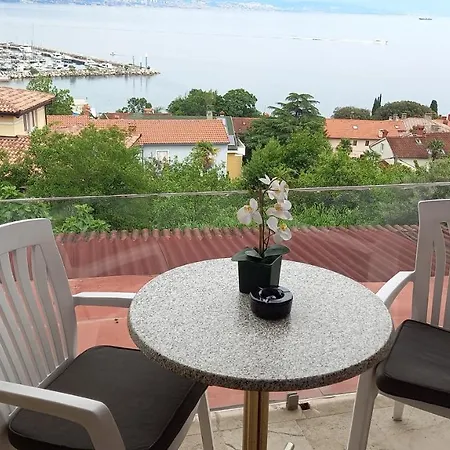 Bela 3* Ičići