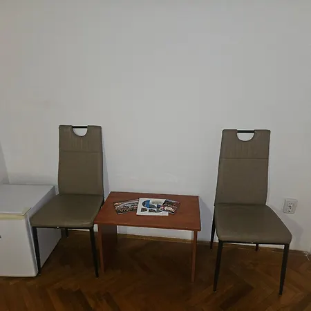 Πανσιόν Bela 3*