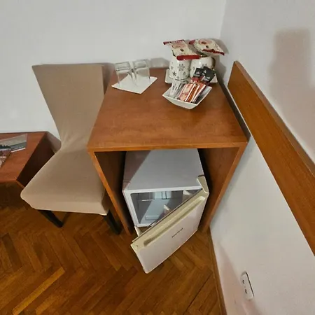 Πανσιόν Bela