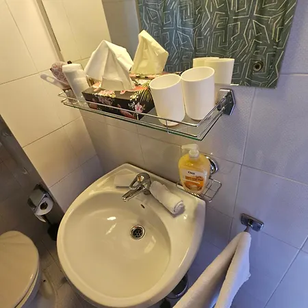 Bela Gæstehus 3*